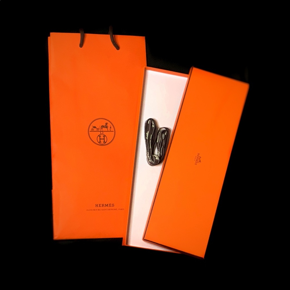 Authentic HERMES orange empty box with ribbon